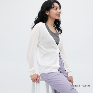 Cardigan Uniqlo Light V-Neck Long-Sleeve Femme Blanche | 1382-GAFST